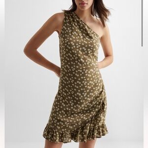 NWT- Mango Asymmetrical Ruffle Dress Green With Cream Flower One-Shoulder Size S